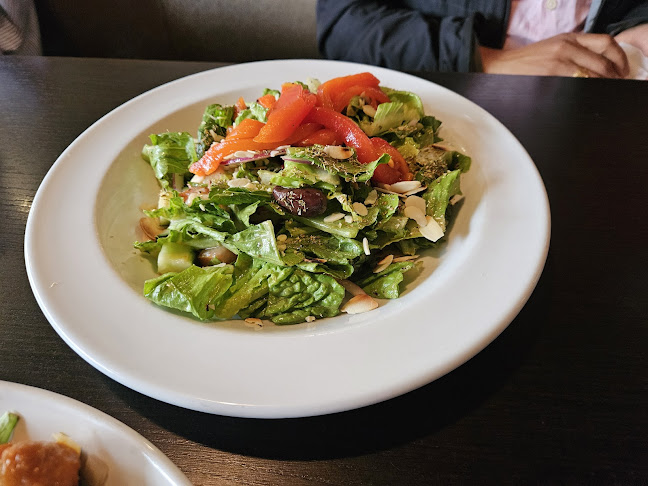 1151 Richmond St Room 295, London, ON N6A 3K7