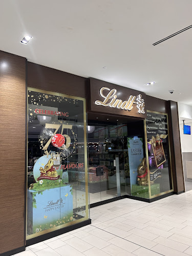 Lindt Chocolate Shop - Scarborough