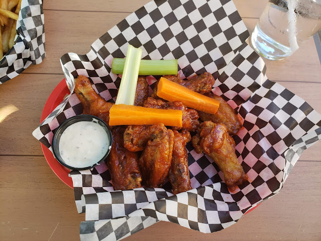 Comentarii opinii despre The Crown and Lion English Pub