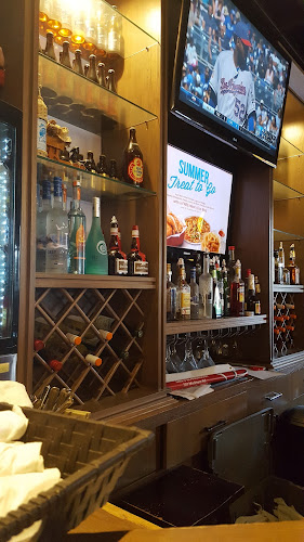 Max's Restaurant Toronto, Cuisine of the Philippines - Vaughan