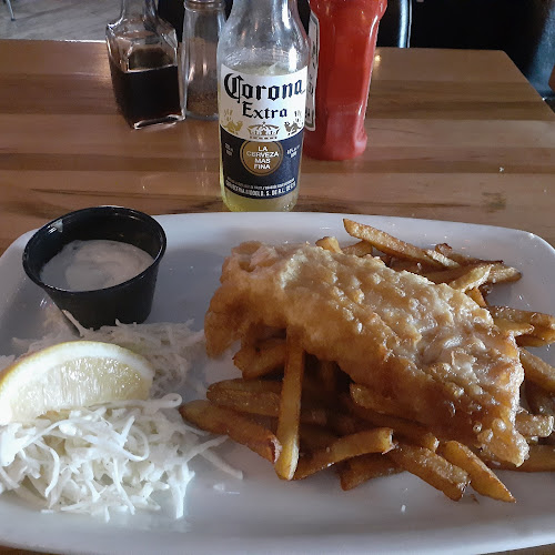 105 Lakeshore Rd E, Mississauga, ON L5G 1E2