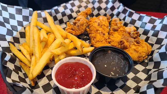 Fatburger Quance St. - Hospitality and gastronomy