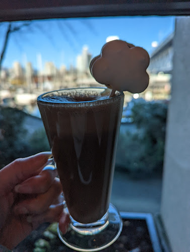 Opinii despre Blue Hat Bakery & Bistro at Pacific Institute of Culinary Arts în Vancouver - Hospitality and gastronomy