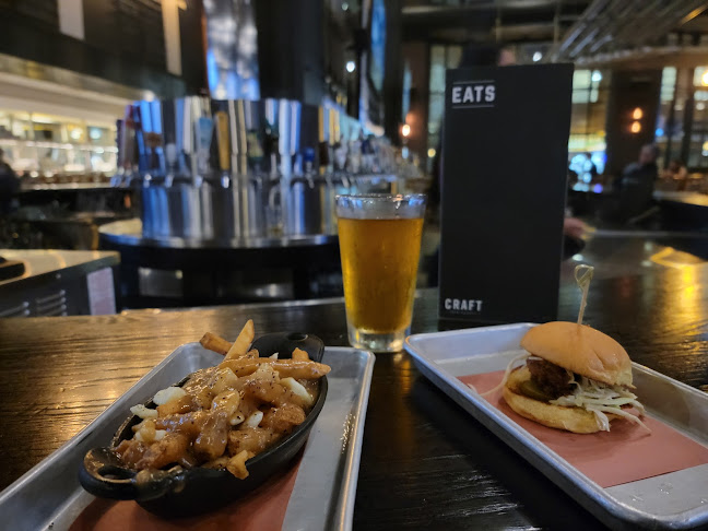 1 Adelaide St E, Toronto, ON M5C 2V9