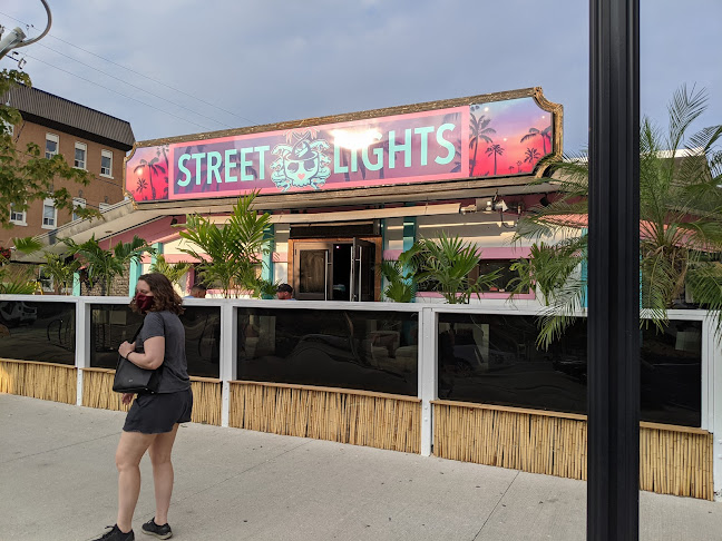 Streetlights (The Miami Crowbar)