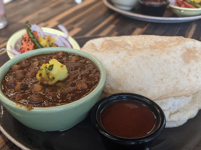 Opinii despre Brar's Trinity Common în Brampton - Hospitality and gastronomy