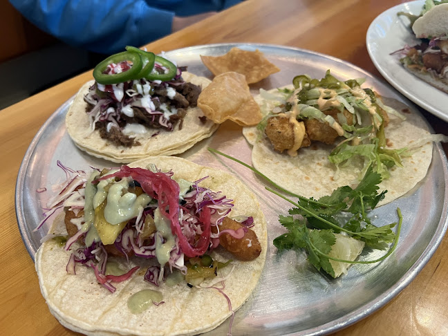 Casero Kitchen Table - Owen Sound