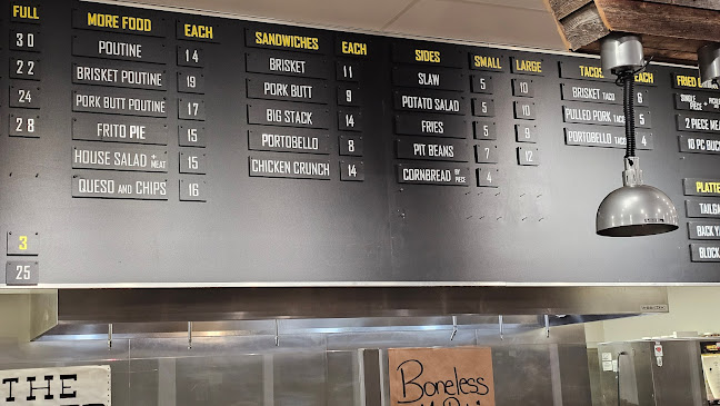 703 1 St W, Brooks, AB T1R 0N3