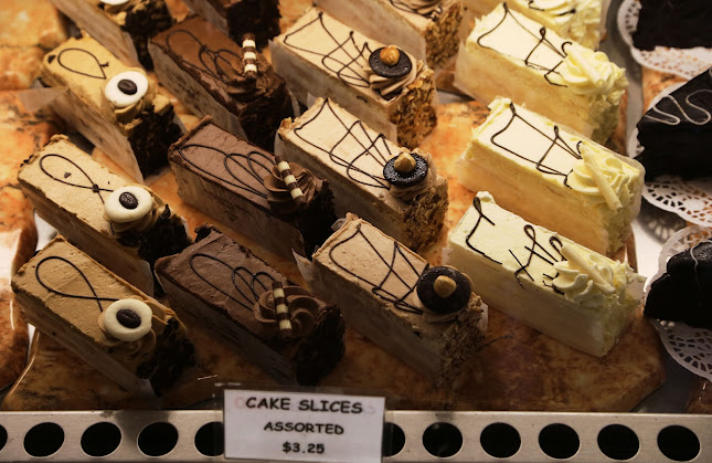 1305 17 Ave SW, Calgary, AB T2T 0C4