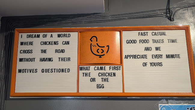 Beaks Chicken (East Regina) - Hospitality and gastronomy