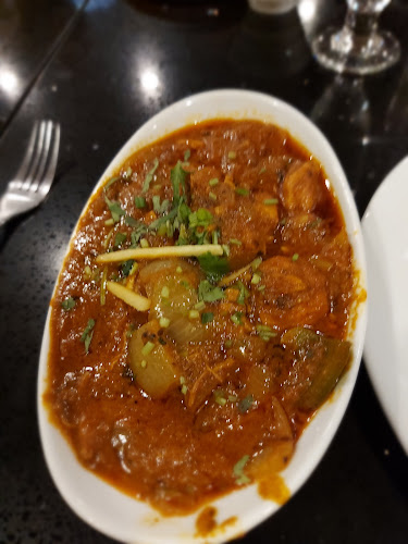 34 King St S, Waterloo, ON N2J 2X5