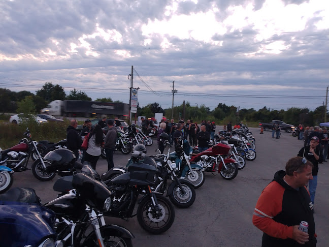 Comentarii opinii despre Checkered Flag Bar & Grill