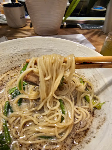 Comentarii opinii despre Goro + Gun