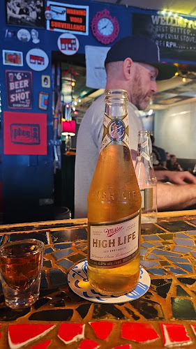 Phog Lounge - Hospitality and gastronomy