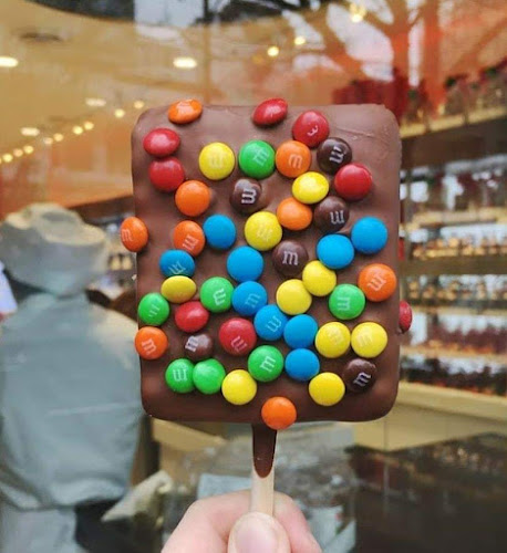 Opinii despre Rocky Mountain Chocolate Factory în St. John's - Hospitality and gastronomy