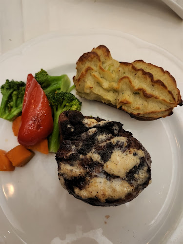 The Diplomat Steakhouse - Hospitality and gastronomy