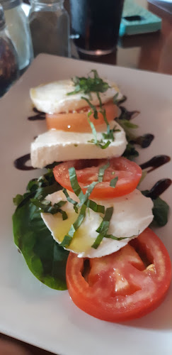 Antica Pizzeria & Ristorante - Hospitality and gastronomy