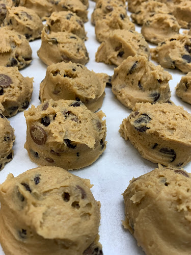 Floras Bake Shop - Hospitality and gastronomy