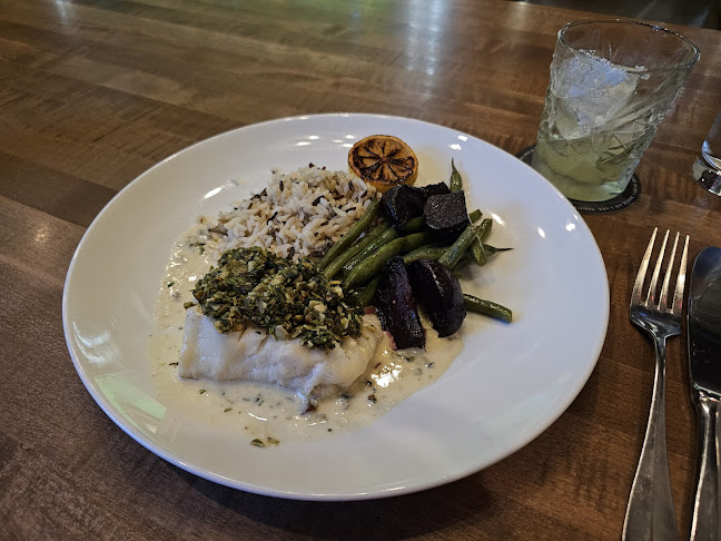 1750 Sargent Ave, Winnipeg, MB R3H 0C7