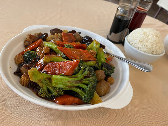 1138 Victoria St, Kamloops, BC V2C 2C5