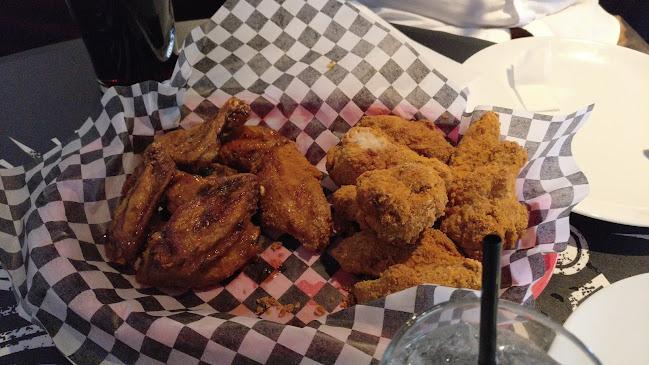 Comentarii opinii despre Side Street Pub & Grill