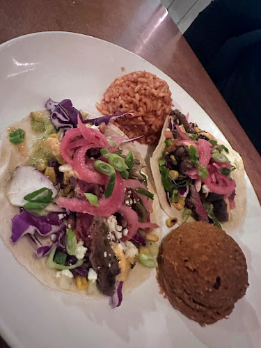 683 Main St, Moncton, NB E1C 1E3