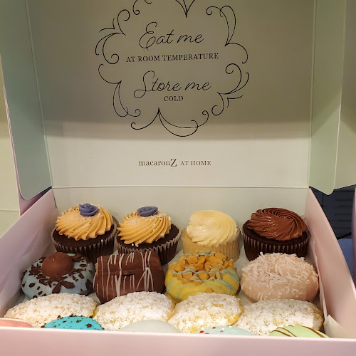 43 Queen St E, Brampton, ON L6W 3P1