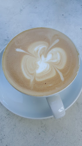 Comentarii opinii despre Gene Coffee Bar