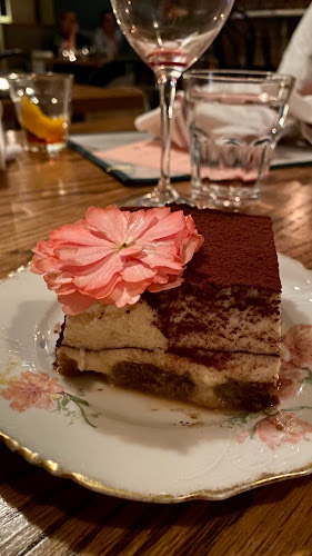 Opinii despre Cantina Gia în Ottawa - Hospitality and gastronomy