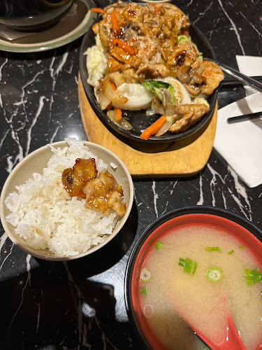 Sushi Yan Japanese Restaurant