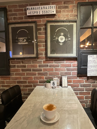 Comentarii opinii despre Espresso 21 Cafe Restaurant