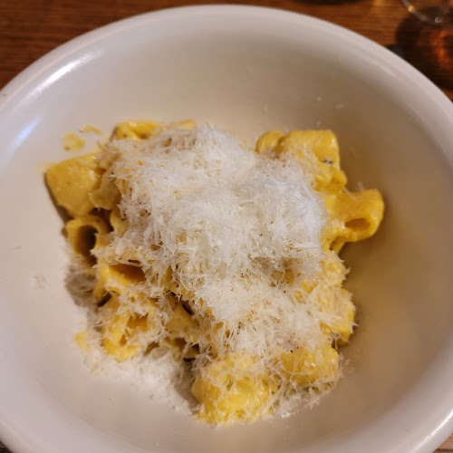 Cantina Gia - Hospitality and gastronomy