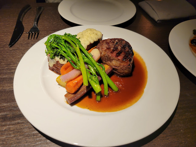 Opinii despre Seler Restaurant & Wine în Thunder Bay - Hospitality and gastronomy