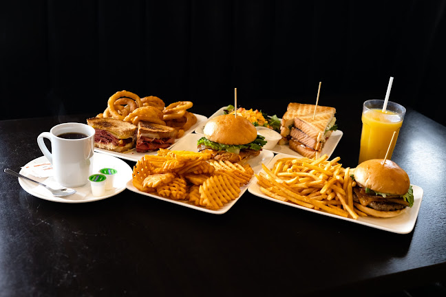 Opinii despre W Breakfast & Lunch în Fort St John - Hospitality and gastronomy