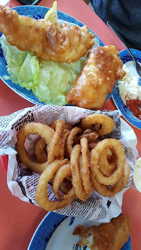 15479 Marine Dr, White Rock, BC V4B 1C9