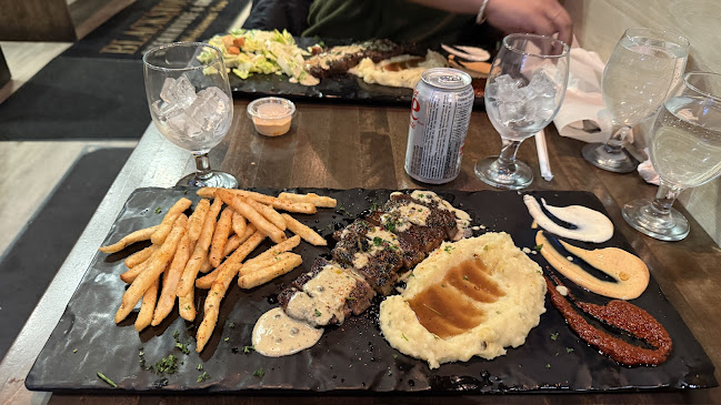 Comentarii opinii despre Blackstone Steakhouse and Grill - Mississauga