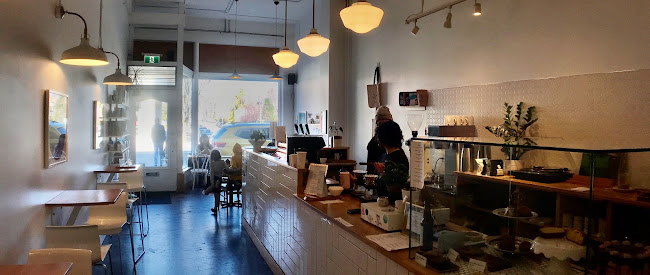 2207 Oak Bay Ave, Victoria, BC V8R 1G4