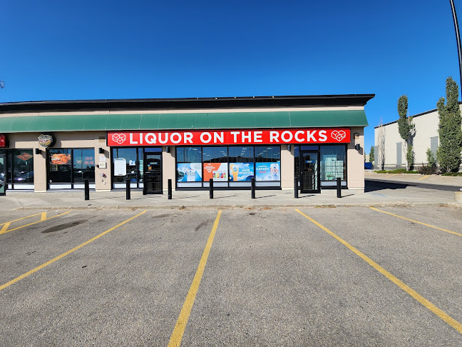 Liquor on the rocks - Hospitality and gastronomy