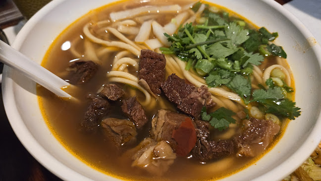 Magic Noodle - Open 24 Hours