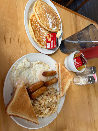 Opinii despre Sal's Family Restaurant în Sarnia - Hospitality and gastronomy