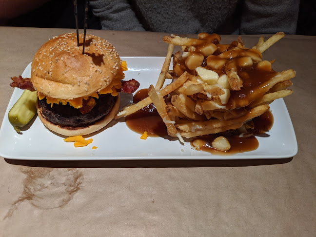 Comentarii opinii despre Jack Astor's Bar & Grill St John's