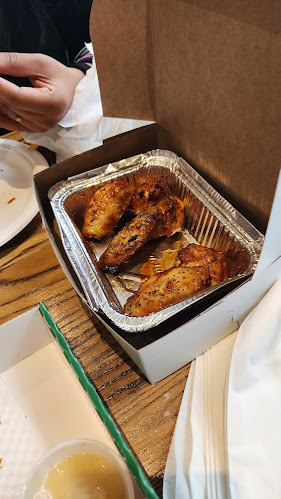 Pizza Maru - Hospitality and gastronomy