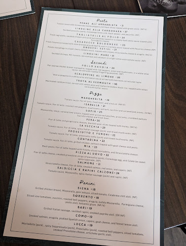 La Vecchia Restaurant Uptown - Toronto