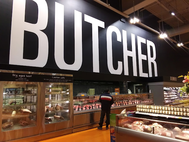 396 St Clair Ave W, Toronto, ON M5P 1N4