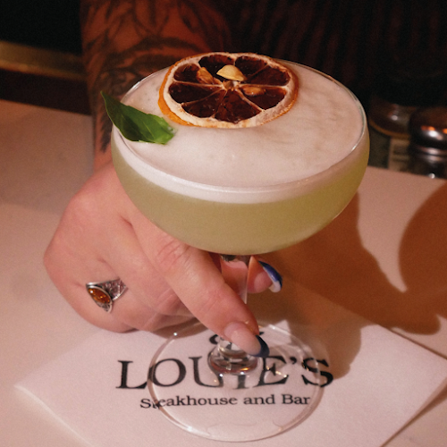 Louie's Steakhouse - Nelson