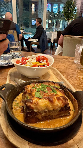 475 Howe St, Vancouver, BC V6B 2B3