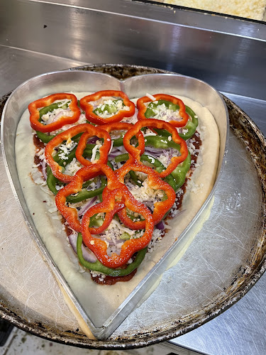 9183 148 St, Surrey, BC V3R 3W7