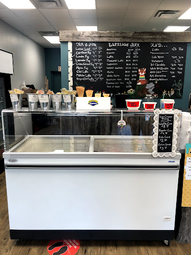 Opinii despre Petals Paws and Beans în Lethbridge - Hospitality and gastronomy