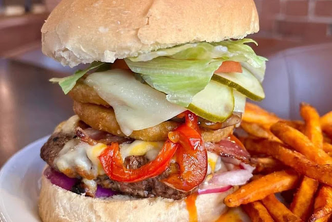 Gilly's Pubhouse Stratford - Hospitality and gastronomy