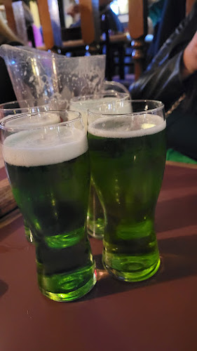 Archibald's Neighbourhood Pub - Hospitality and gastronomy